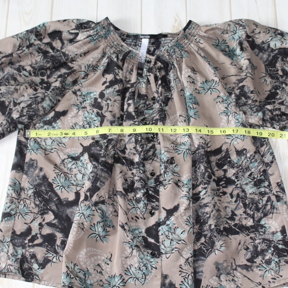 Kensie Blouse - Picture 6 of 7